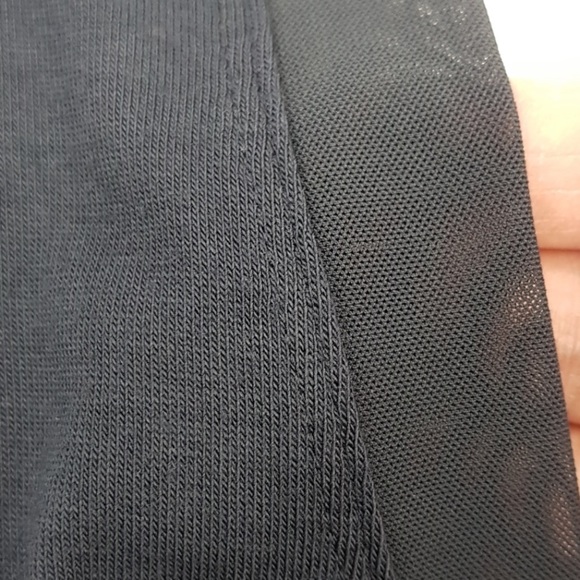 Athleta breezy tank 2x navy - Picture 5 of 6